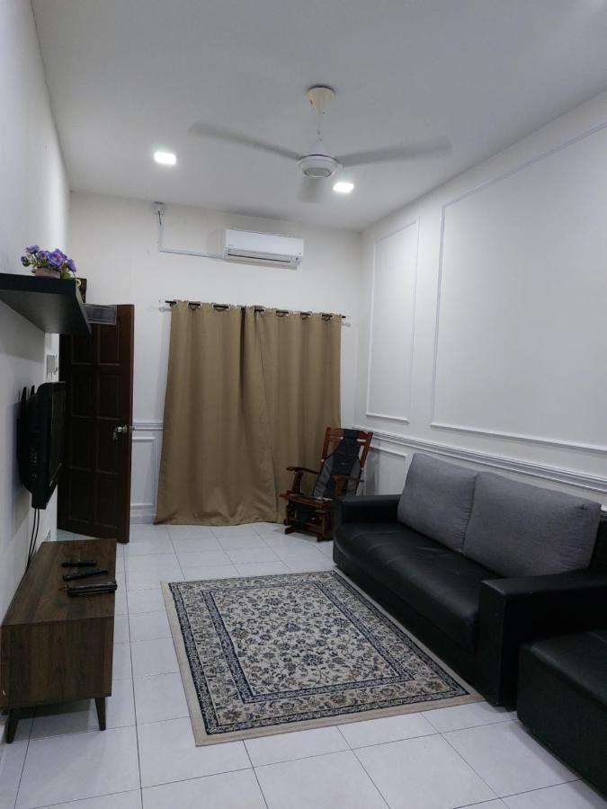 Pelangi Homestay Bota 외부 사진